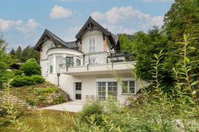Villa Victoria